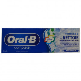 Oral B pasta de dientes 75 ml. Complete Protege y menta fresca.