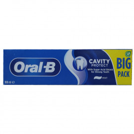 Oral B toothpaste 100 ml. Cavity protect.