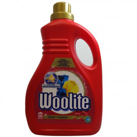 Woolite liquid detergent 30 dose. 1,65 L. Colors.