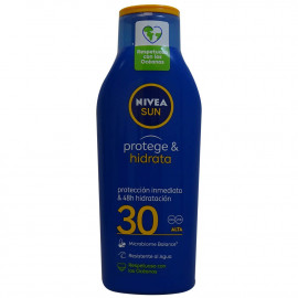 Nivea Sun solar milk 400 ml. Protection 30 protect & moisturizes.