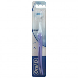 Oral B toothbrush. Medium 1 2 3 Indicator.