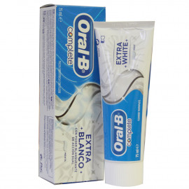Oral B pasta de dientes 75 ml. Extra blanco menta.