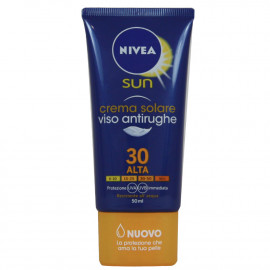 Nivea Sun crema solar 50 ml. Protección 30 anti-arrugas.
