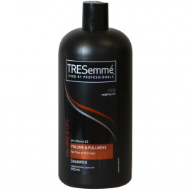 Tresemmé shampoo 900 ml. Volume & Fullness.