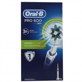 Oral B electric toothbrush. Pro600 Cross Action.