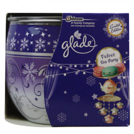 Glade air freshener candle 120 gr. Tea party.