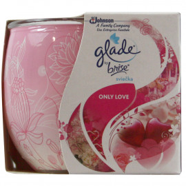 Glade air freshener candle 120 gr. Only love.