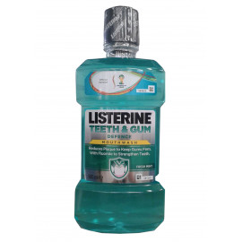 Listerine antiséptico bucal 500 ml. Protección dientes y encías. Inglés.
