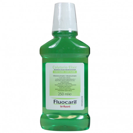 Fluocaril enjuague bucal con flúor 250 ml.